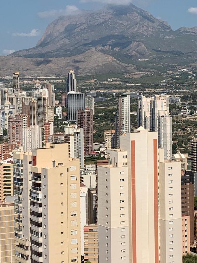 Апартаменти З Чудовим Видом,600 М Пляж Леванте Венідорм Benidorm Buitenkant foto