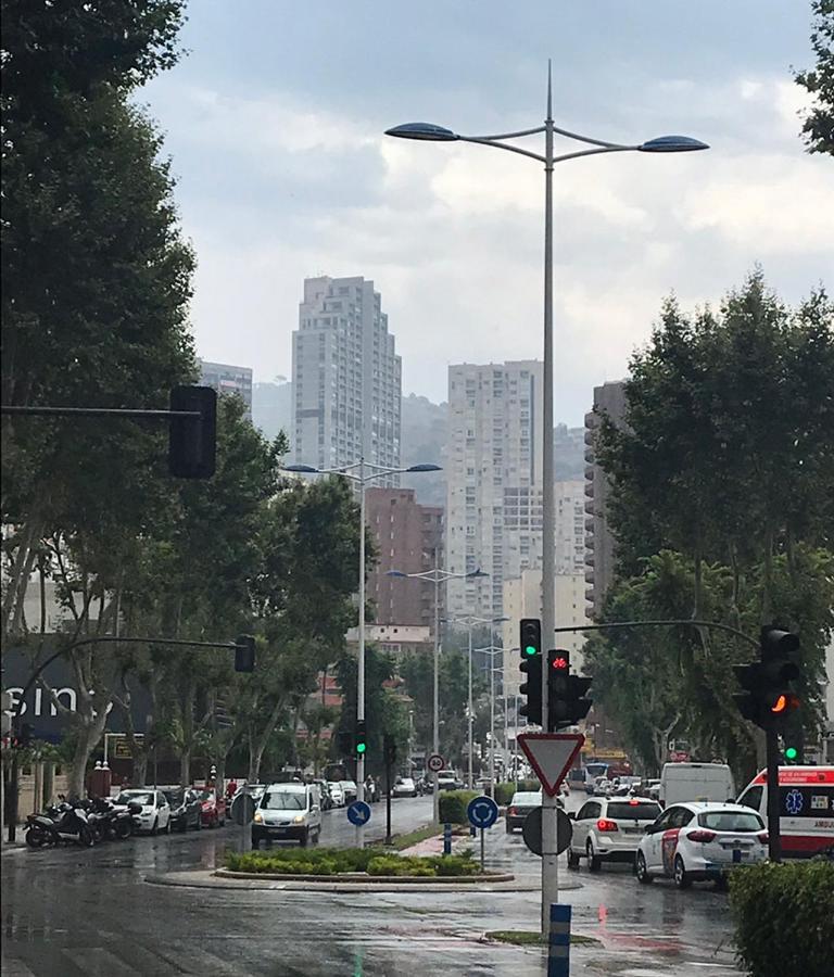 Апартаменти З Чудовим Видом,600 М Пляж Леванте Венідорм Benidorm Buitenkant foto