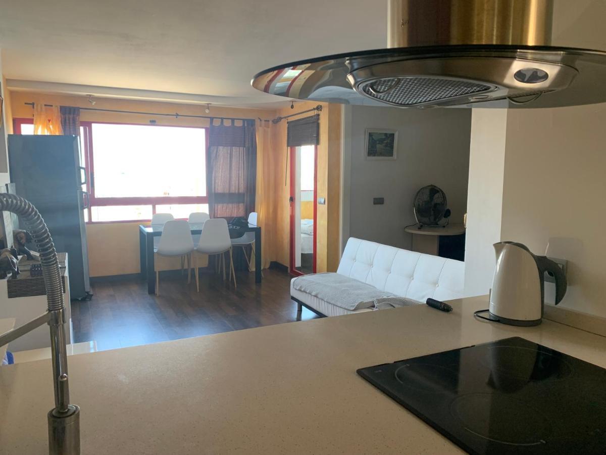 Апартаменти З Чудовим Видом,600 М Пляж Леванте Венідорм Benidorm Buitenkant foto